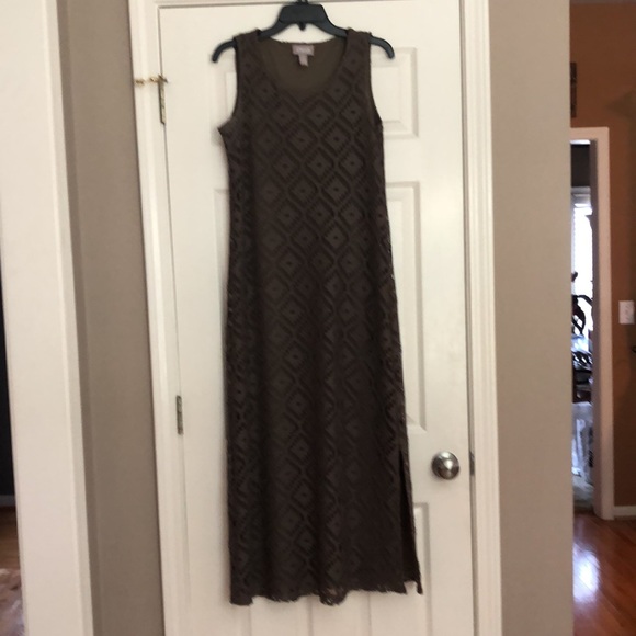 Chocolate lace maxi dress - Picture 5 of 7